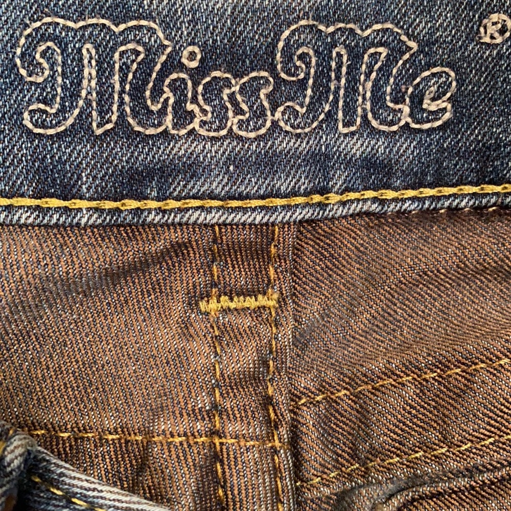 Women’s Miss Me Jeans - Picture 7 of 10